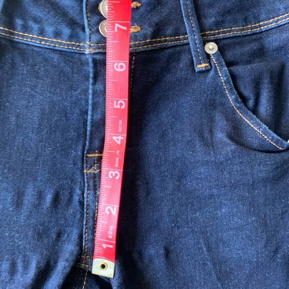 Hudson Jeans Collin Flap Pocket Skinny Jeans - Picture 5 of 11